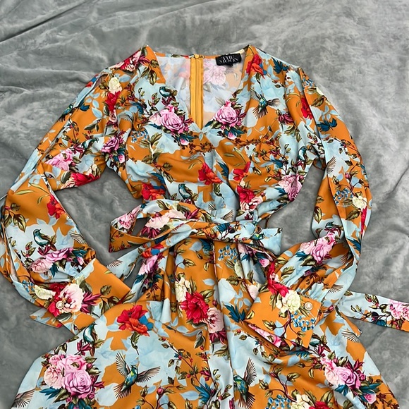 Floral Jumpsuit - Picture 1 of 4